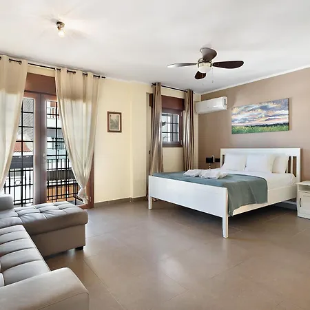 Hotel Rossella By Paramount Holidays