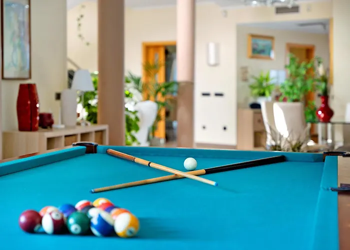 Hotel Rossella By Paramount Holidays 4*