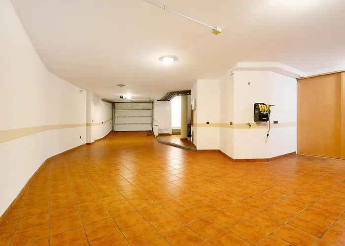 Hotel Rossella By Paramount Holidays Costa Adeje (Tenerife)